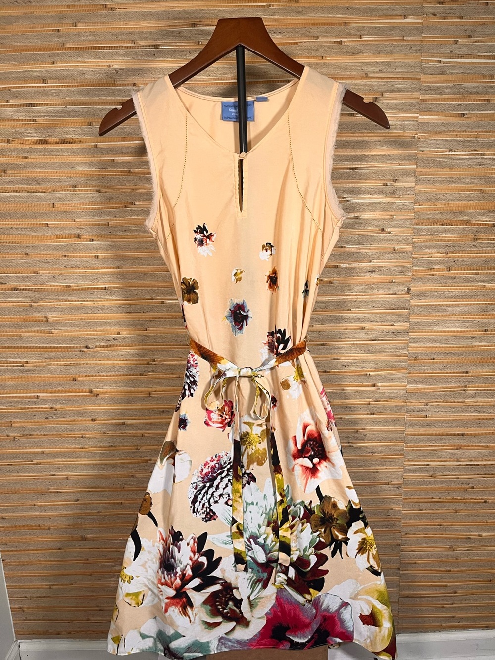 Simply Vera Vera Wang Peach Floral Sleeveless Hi-Lo Dress